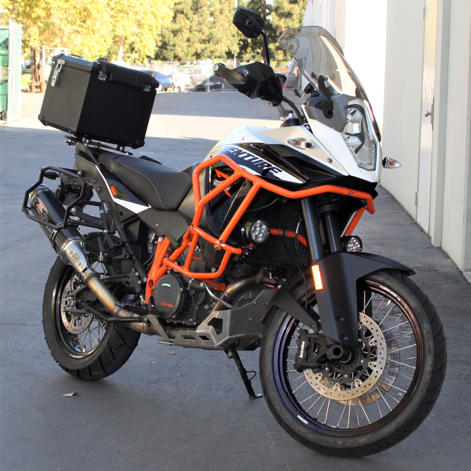 Erica (KTM 1190 Adventure)