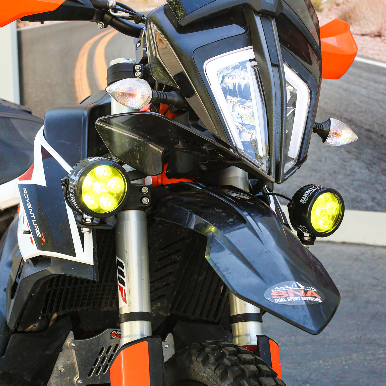 Erica (KTM 790 ADV R)